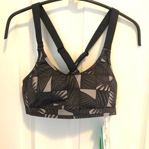 Roxy Women’s Small Sports Bra! BRAND NEW!!